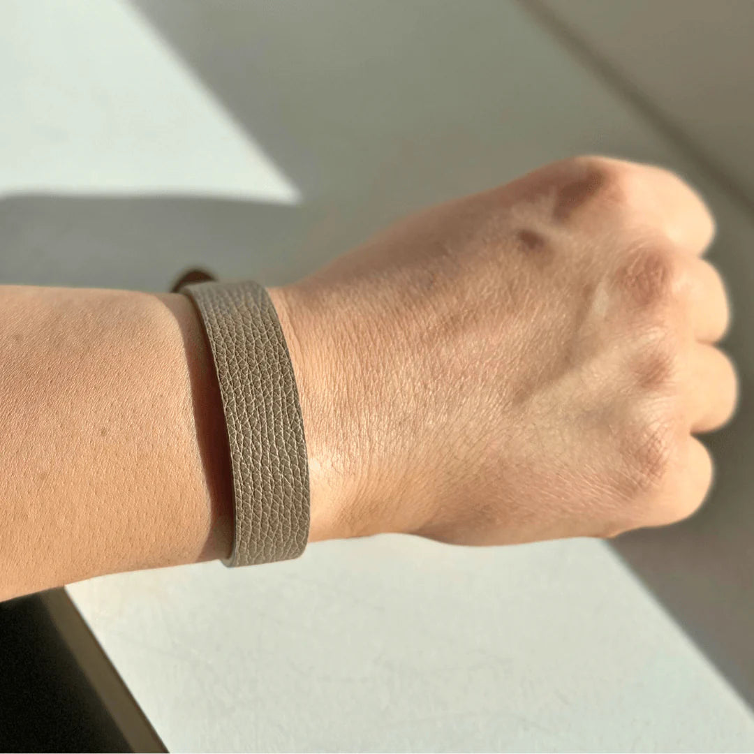 Golden Contactless Flex Bracelet