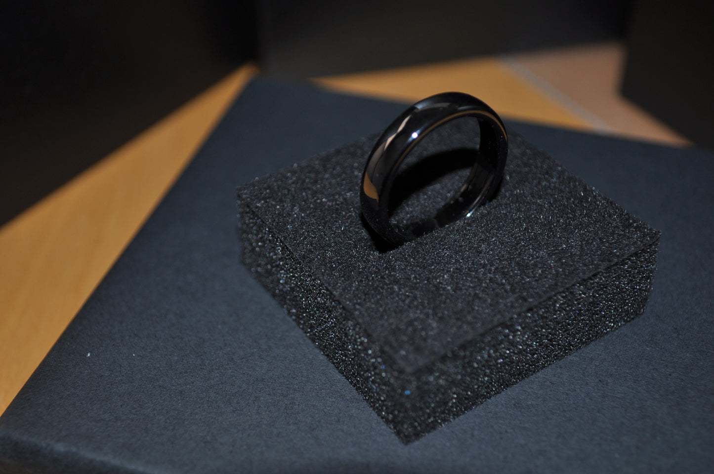 Black Contactless Payment Ring